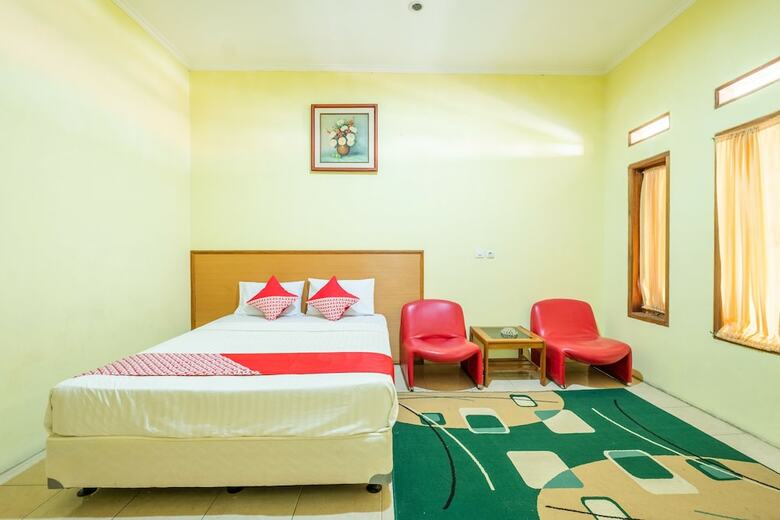 Hostal Oyo 428 Pondok Winagung Hotel