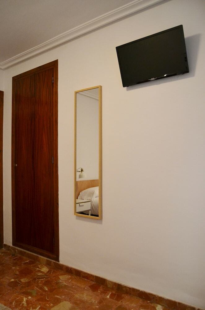 Pension Tres Puentes Anguiano