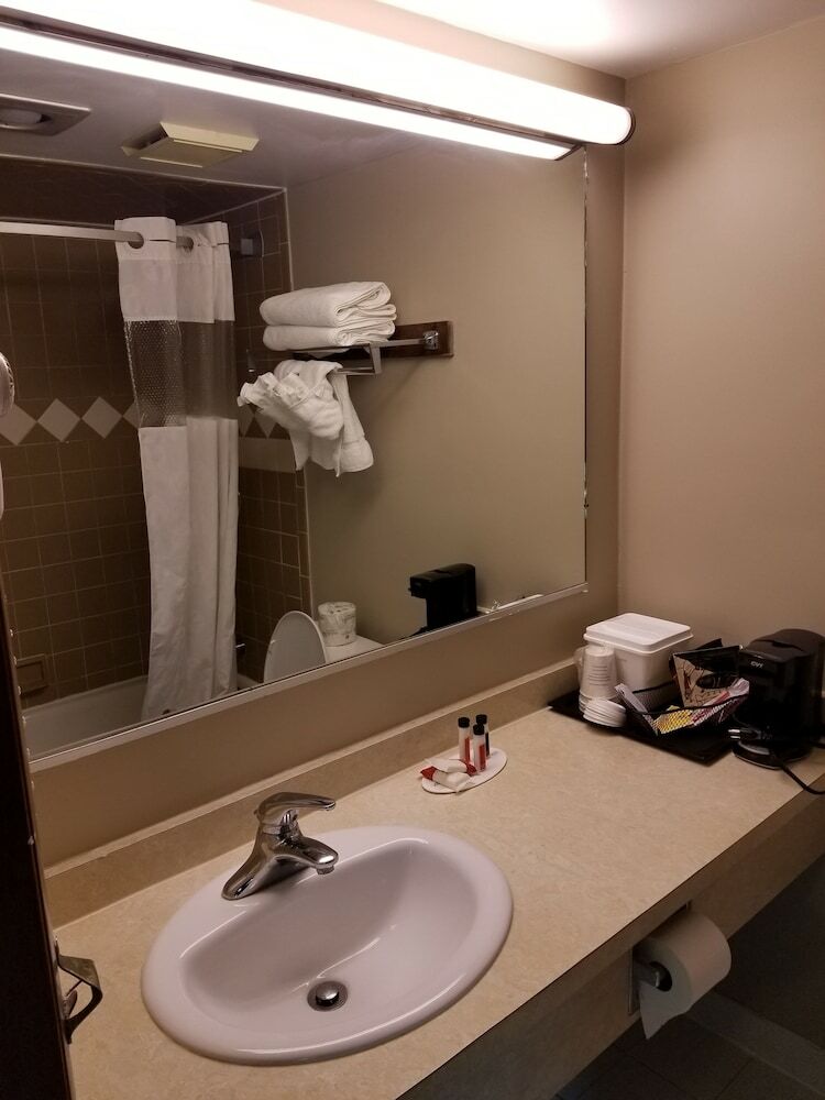 Hotel Ramada By Wyndham Flemington