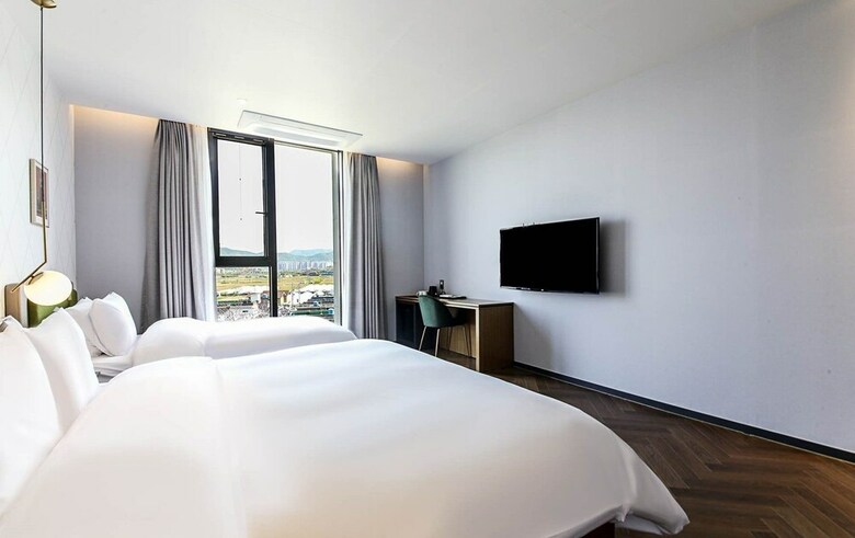 Gimhae Perfect Hotel