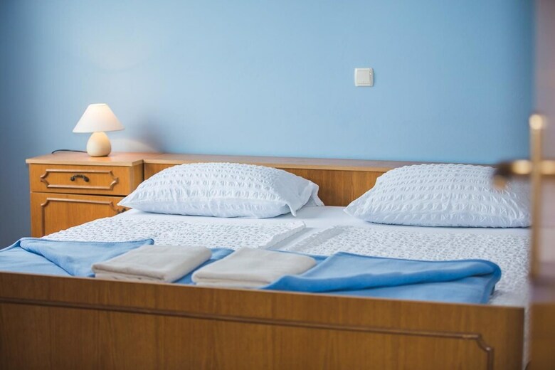 Apartments Lidija Palit