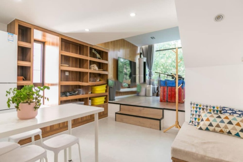 Lazy Apartment Tongji University Branch