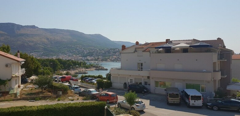 Apartments Ante Senka