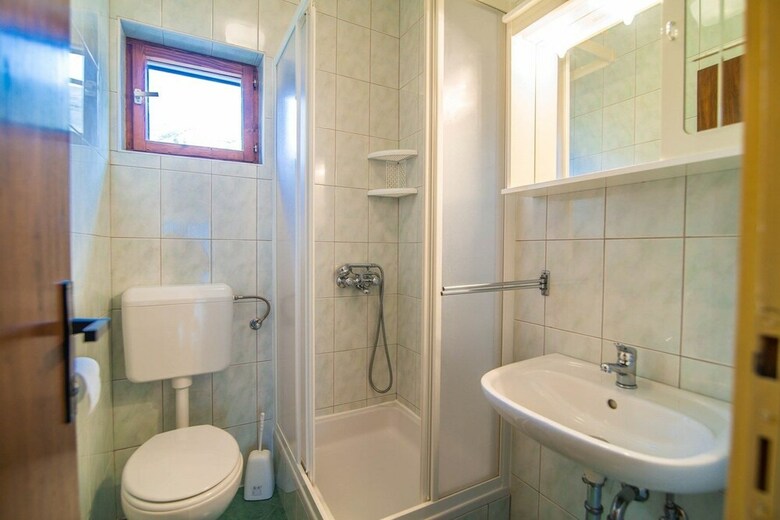 Apartments Valenti? 1304 Pag