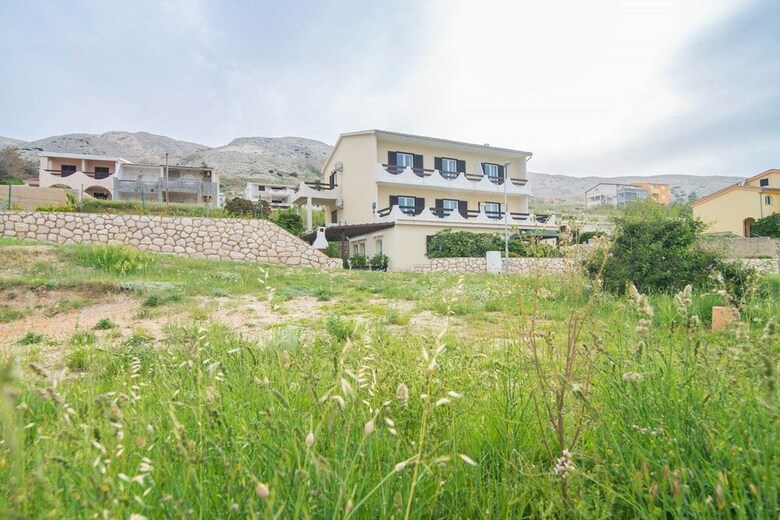 Apartments Valenti? 1304 Pag