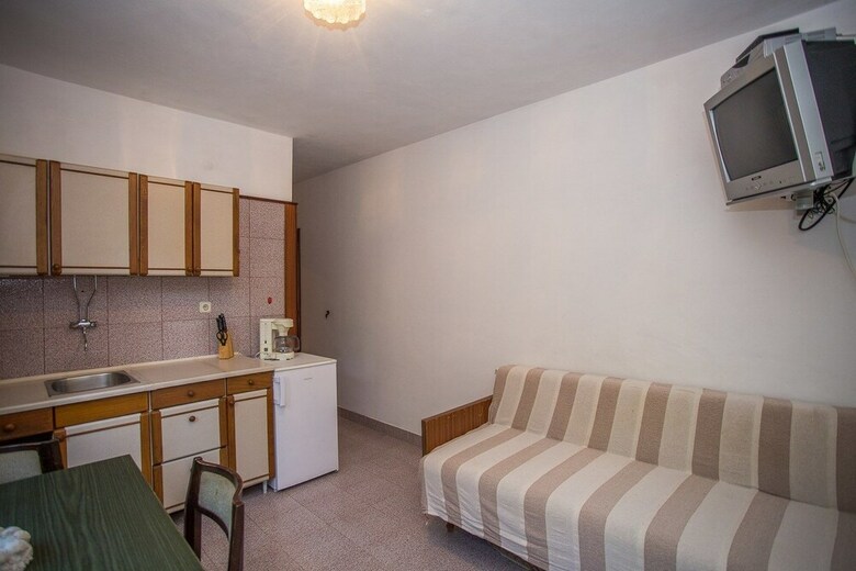 Apartments And Rooms Anita