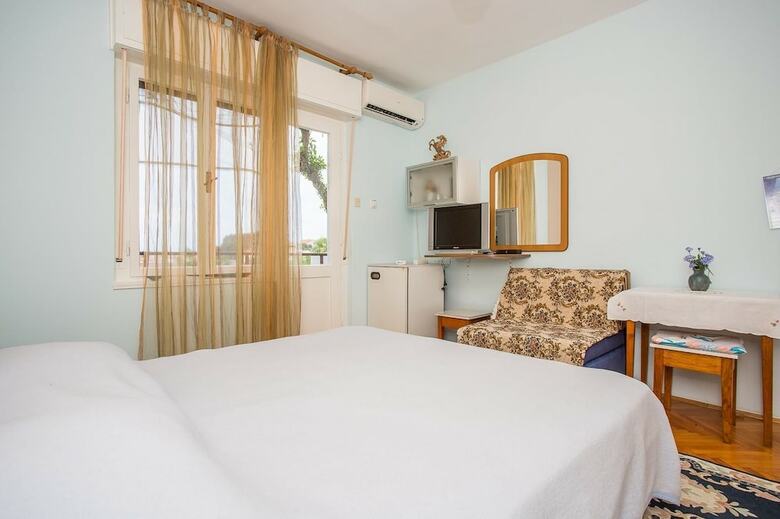 Apartamentos Appartments & Room Pende