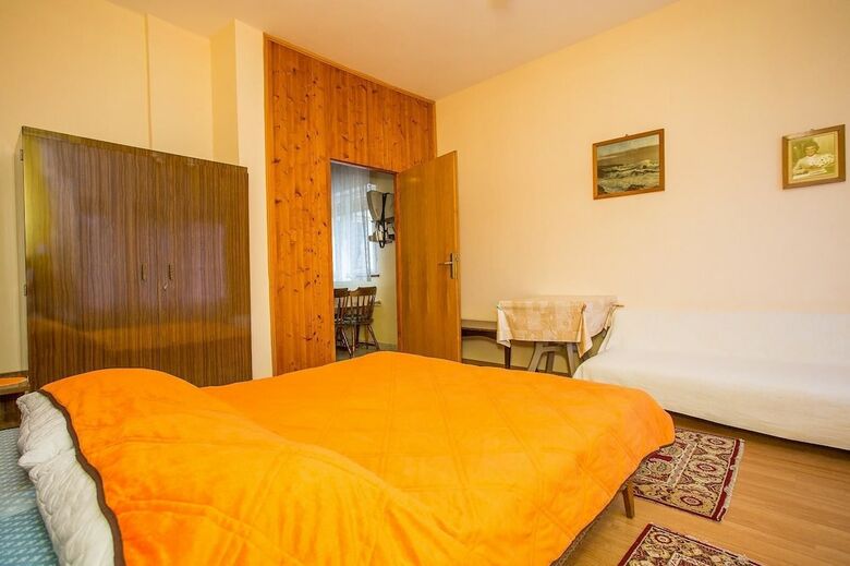 Apartamentos Appartments & Room Pende