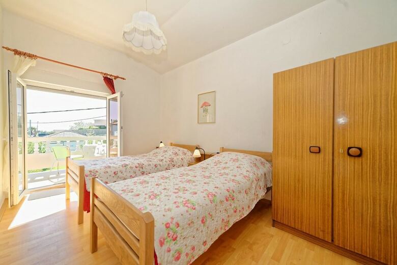 Apartments Nada Banjol