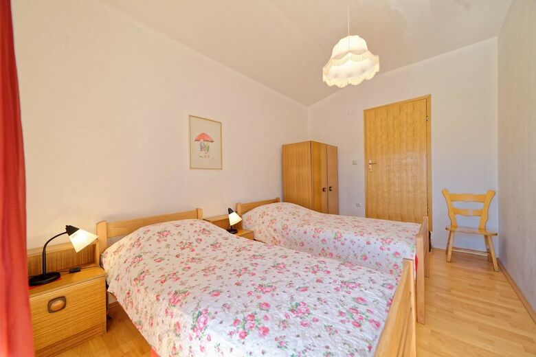 Apartments Nada Banjol