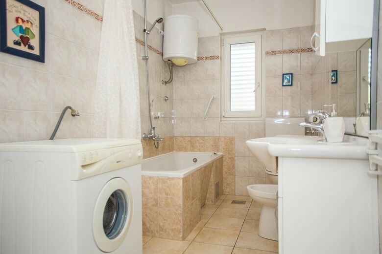 Apartment Zoki I Goga / Two Bedroom