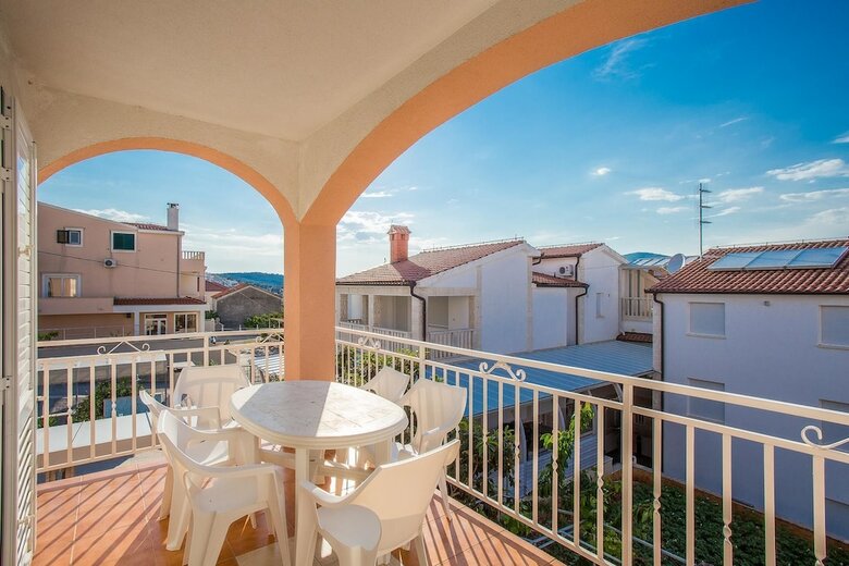 Apartment Zoki I Goga / Two Bedroom