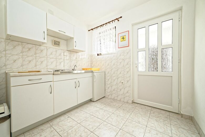 Apartments & Rooms Lanca