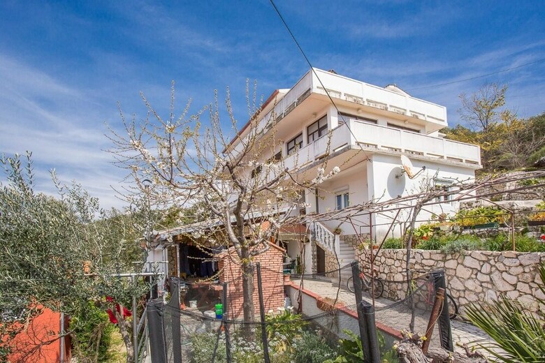 Apartments Anica M / Two Bedrooms A1