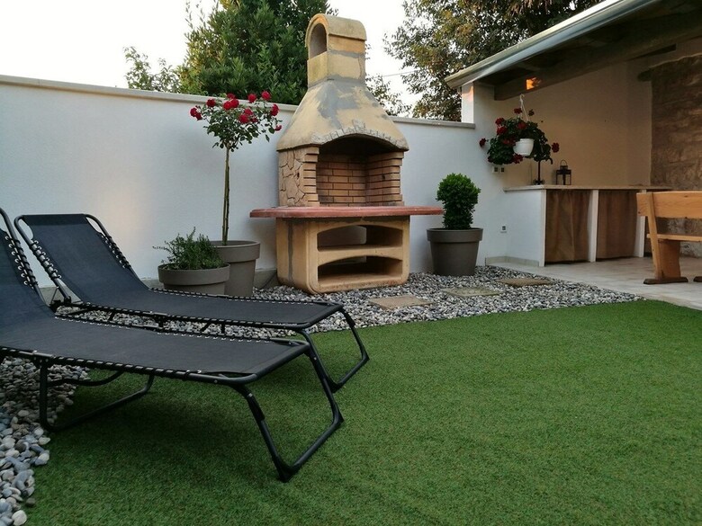 Holiday Home Ana Bubani
