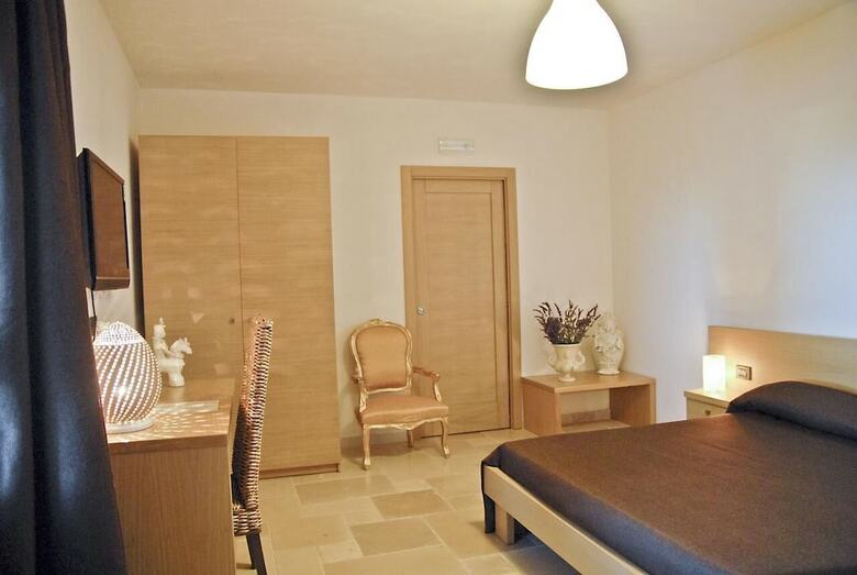 Guest House B&B Pietra Bianca
