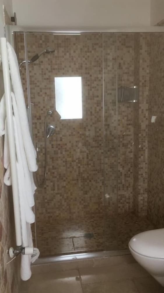 Guest House B&B Pietra Bianca