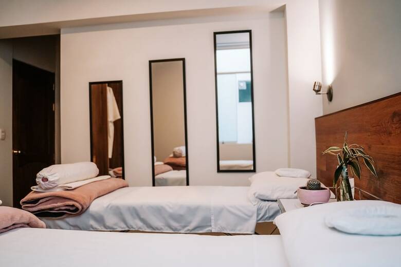 Muru Homely Hotel