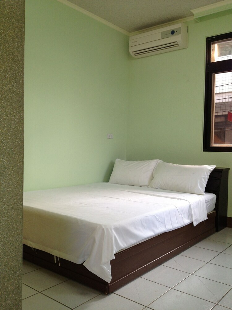Hotel Yilan 96 Bnb - Old Village Head House