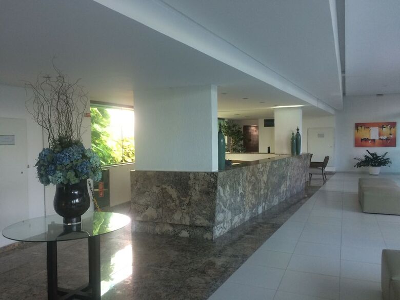 Apartamentos Luxor Tamba�