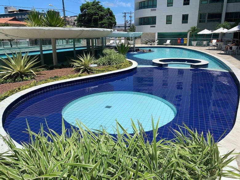 Apartamentos Luxor Tamba�
