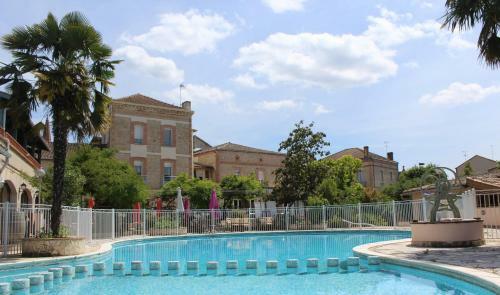 Hotel H�tel R�sidence Larroque