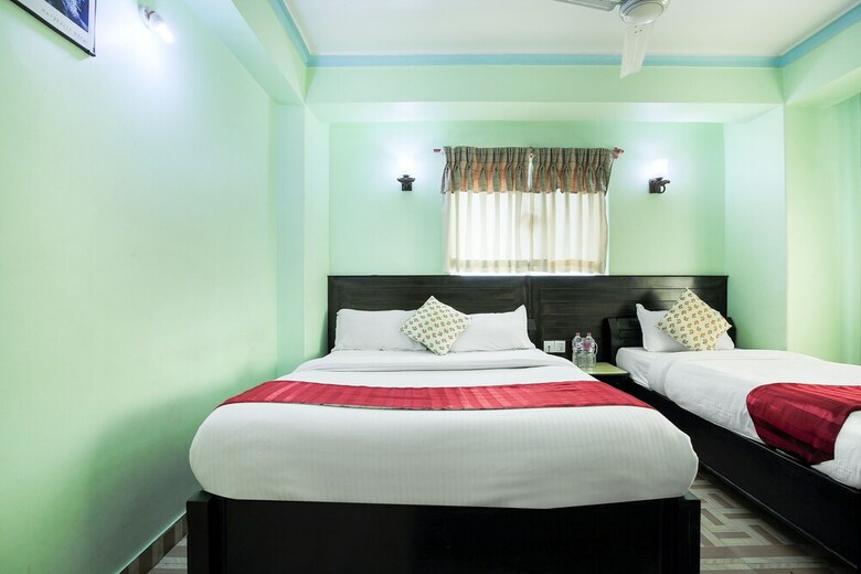 Oyo 391 Hotel Rudrakshya