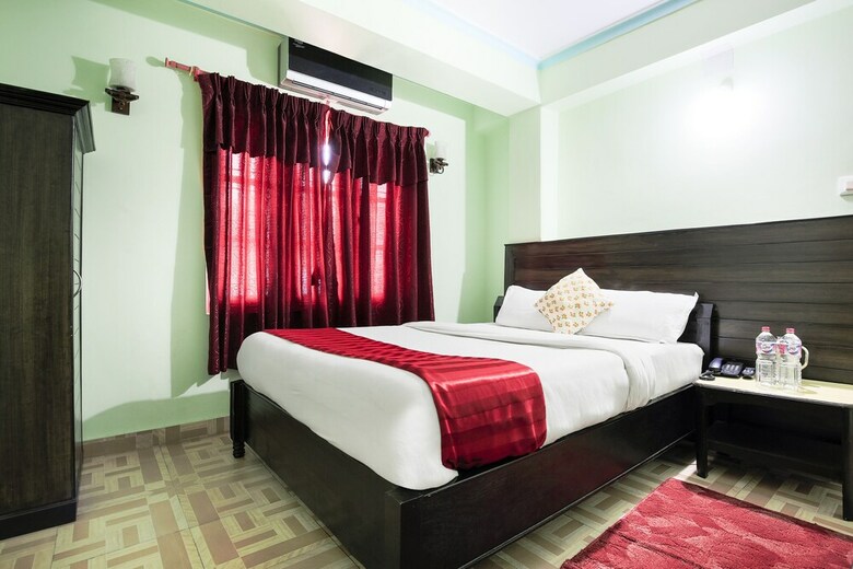Oyo 391 Hotel Rudrakshya