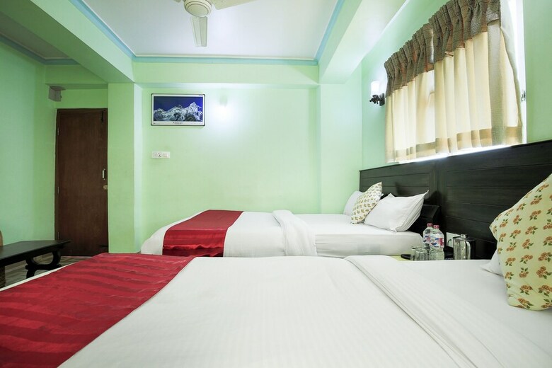 Oyo 391 Hotel Rudrakshya
