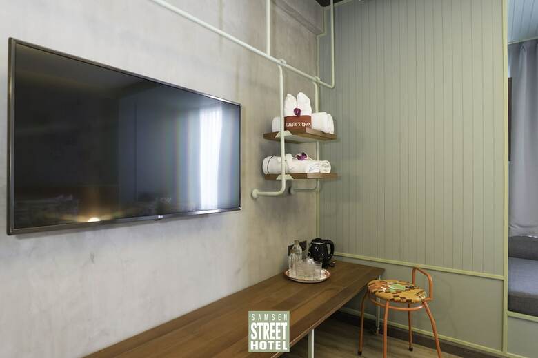 Samsen Street Hotel