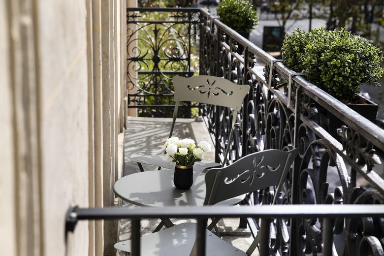 Hotel Rayz Eiffel