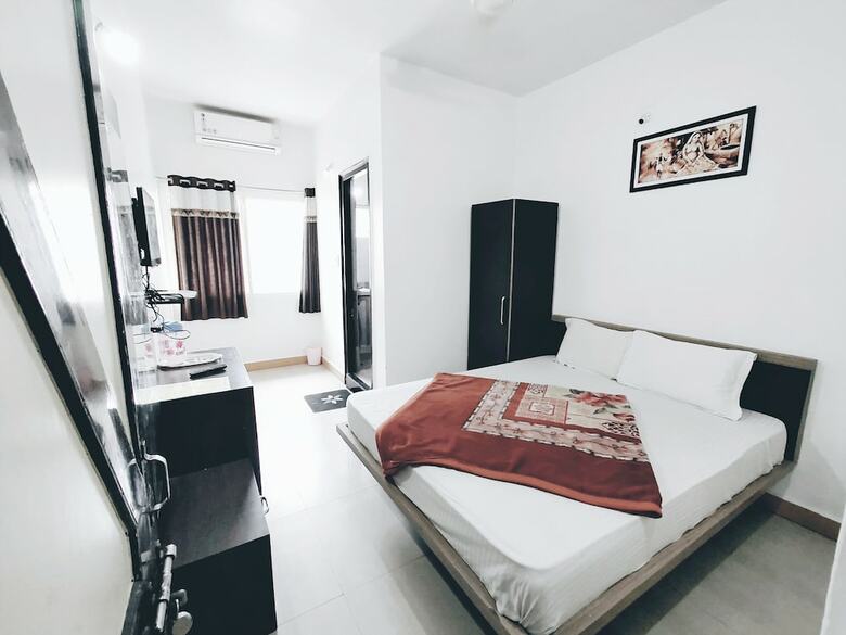 Hotel Radhika Palace