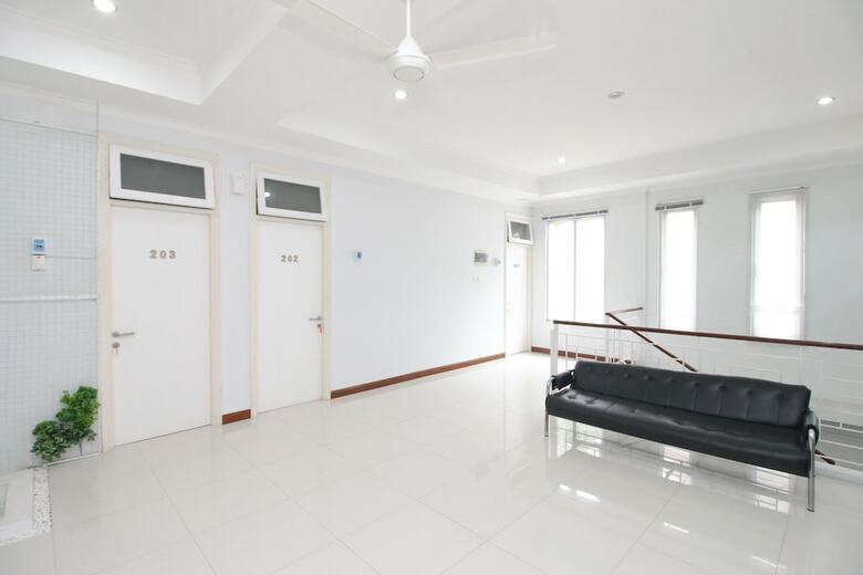 Hotel Airy Tegalsari Teuku Umar 21 Surabaya