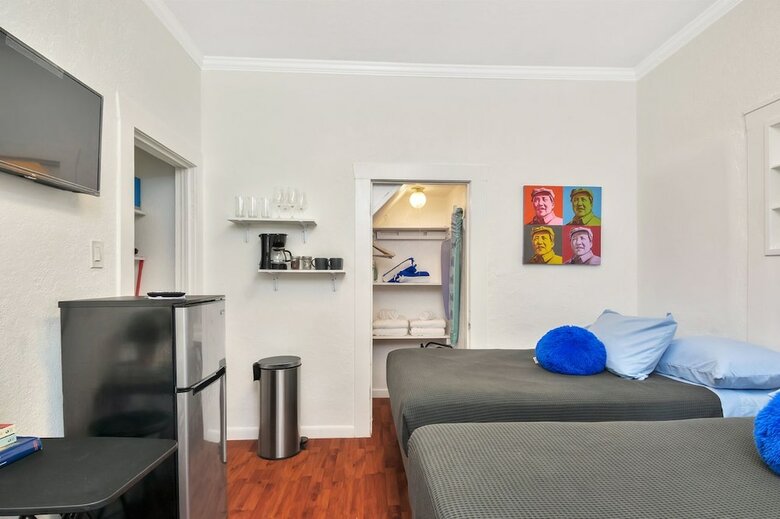 Lovely Apartment 10mins From Beach, 2mins To Mall