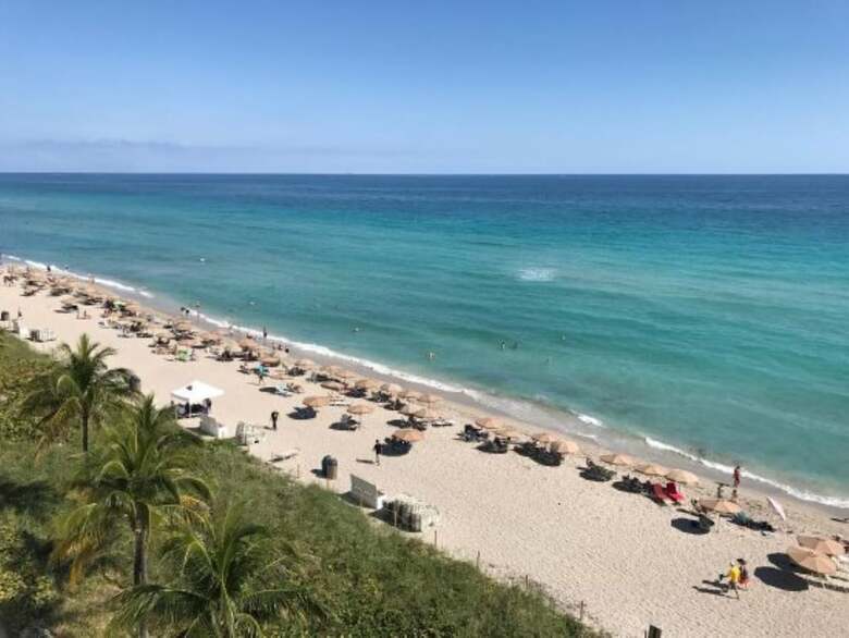 Apartamentos Gorgeous Gem, Walk From The Ocean!!