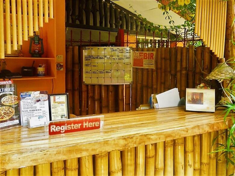 Hotel Gracia's Budget Inn