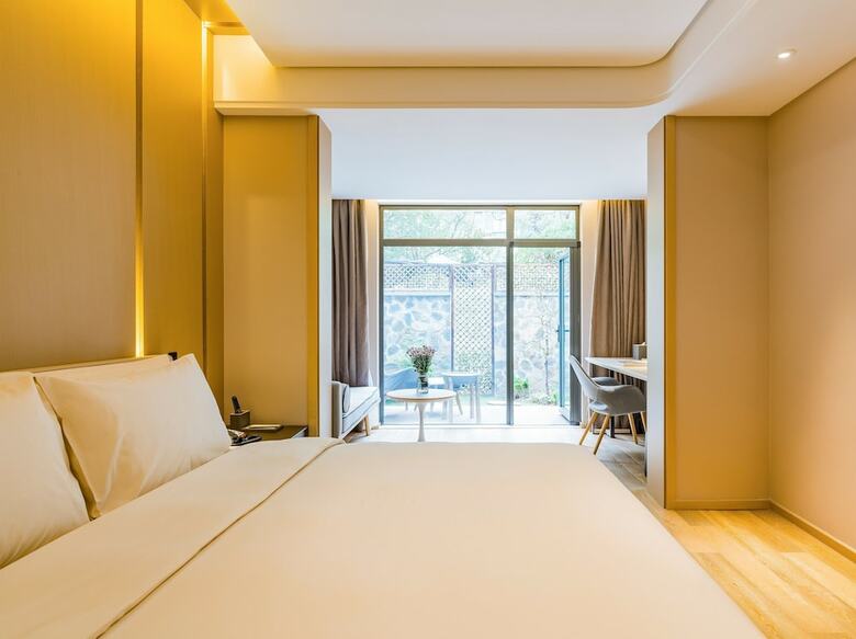 Atour Hotel South Business Zone Ningbo
