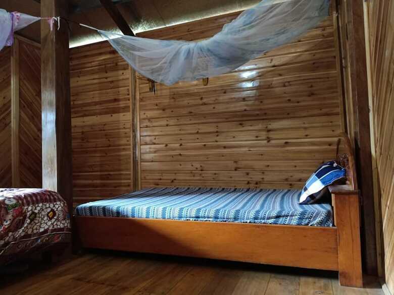 Hostal Lenh Family House