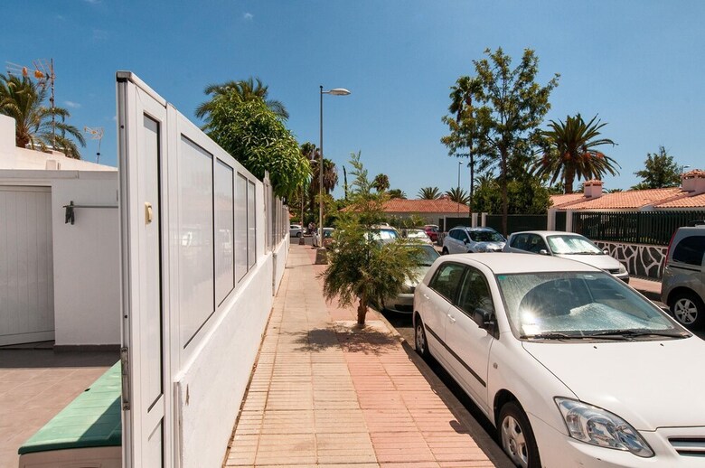 Bungalow In Central Playa Del Ingl�s - Bn04