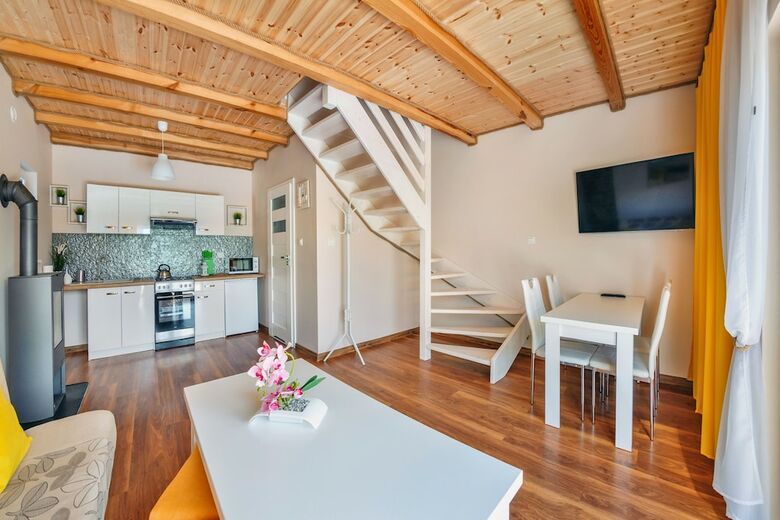 Apartamenty Sun & Snow Czarny M?yn