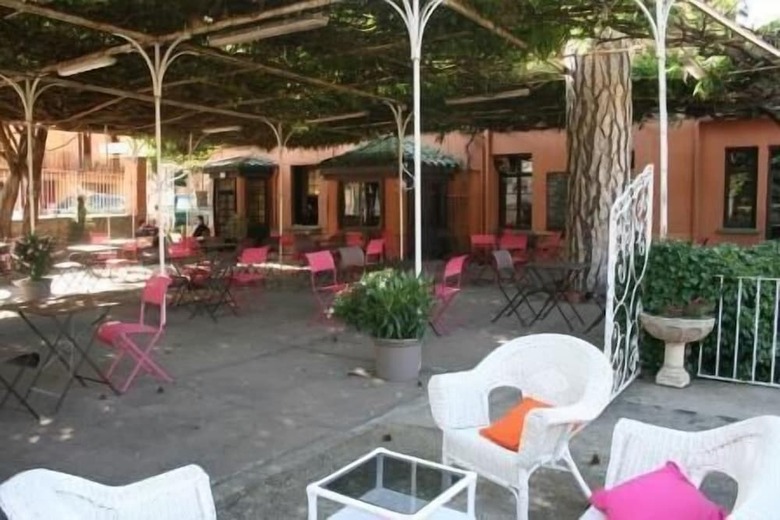 Hotel Les Glycines