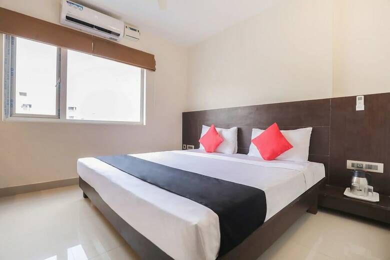 Hotel Capital O 30373 Himalaya By Monarch