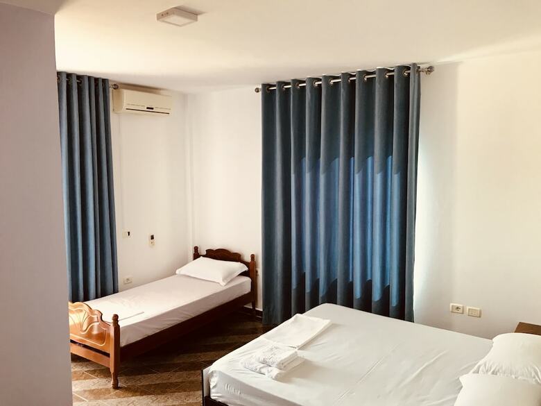 Bed & Breakfast The Garden Beach Hostel