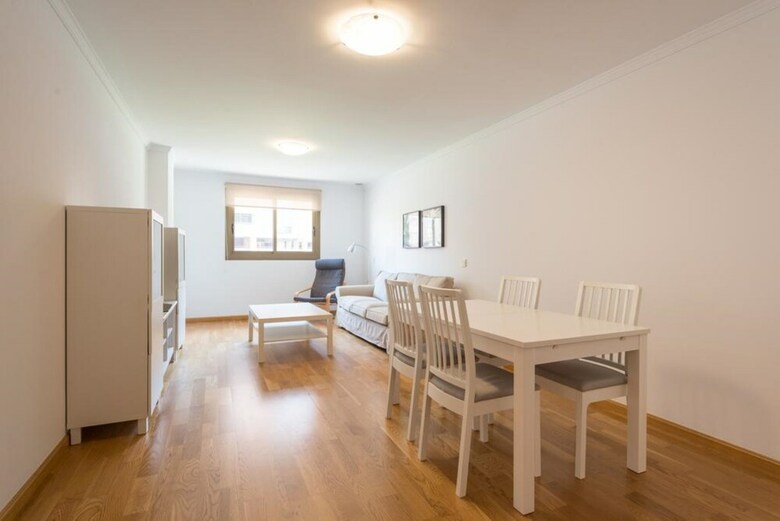 107378 - Apartment In Malaga