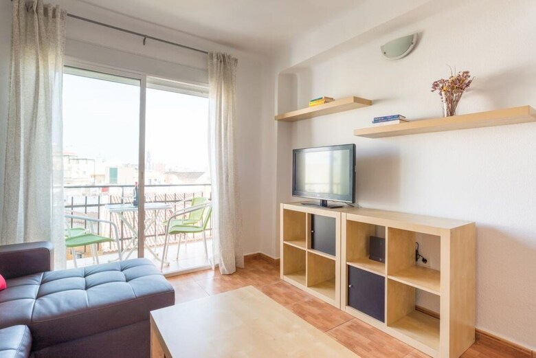 107399 - Apartment In Malaga