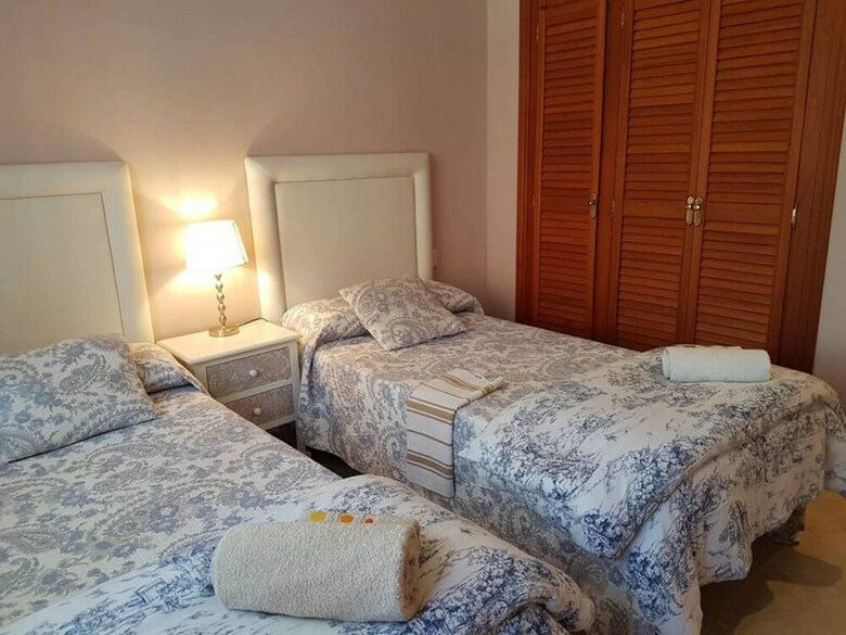 107414- Apartment In Marbella
