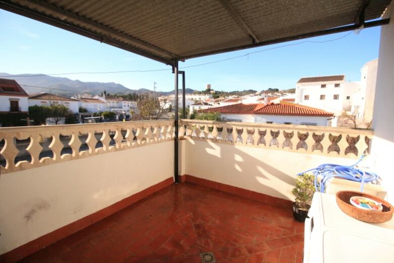 107487 - House In Yunquera
