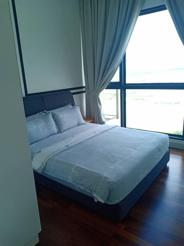 Bora Hotel Apartment - Danga Bay
