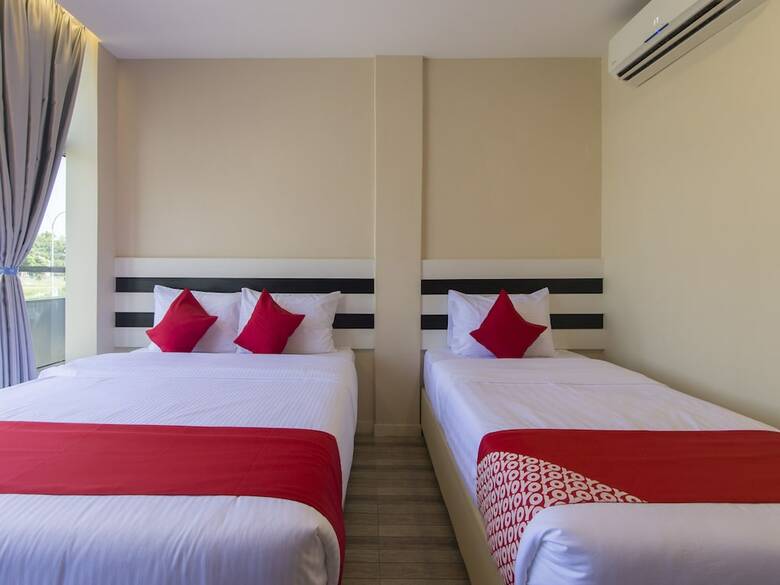 Hotel Oyo 1145 Lea Guest House & Cafe