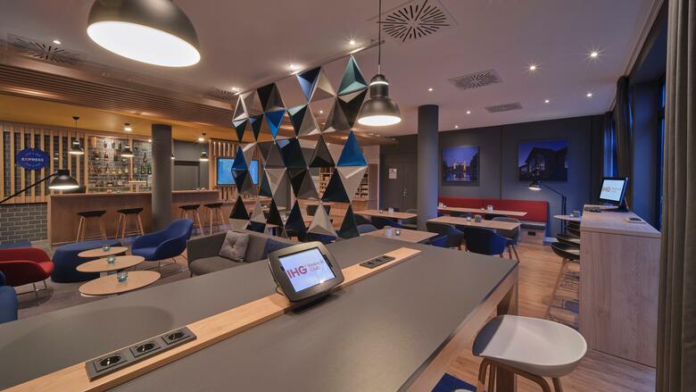 Hotel Holiday Inn Express City-north
